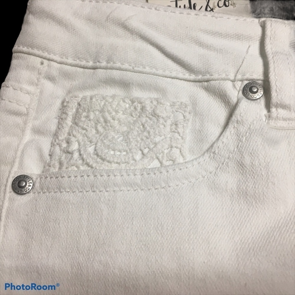 Style & Co Skinny Ankle Pant Crochet Detail Split Hem White Jeans 10P Petite 10 - Picture 8 of 16
